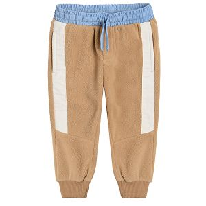 Beige jogging pants