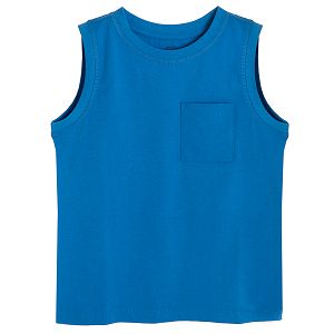 Green sleeveless T-shirt with chest pocket