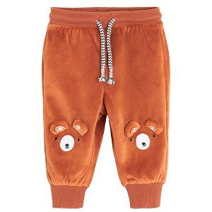 Brown jogging pants with bear print