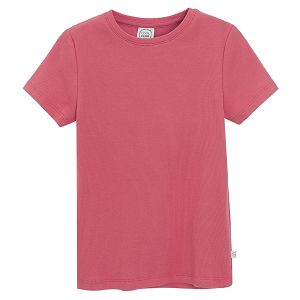 Light red T-shirt