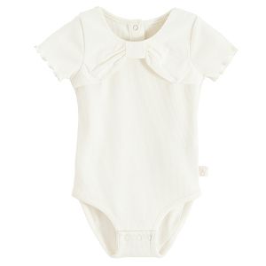 Ecru short sleeve bodysuit with bow