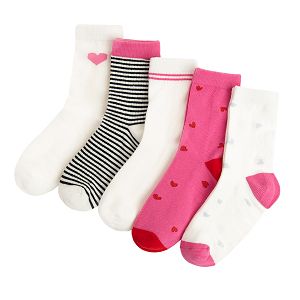 White and red socks with hearts print- 5 pack