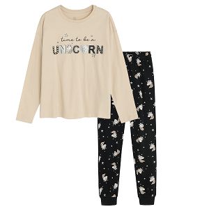 Pyjamas, ecru long sleeve blouse and black pants with unicorn prints
