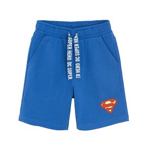 מכנס קצר כחול של סופרמן
