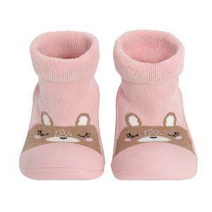 Pink slippers with bears print